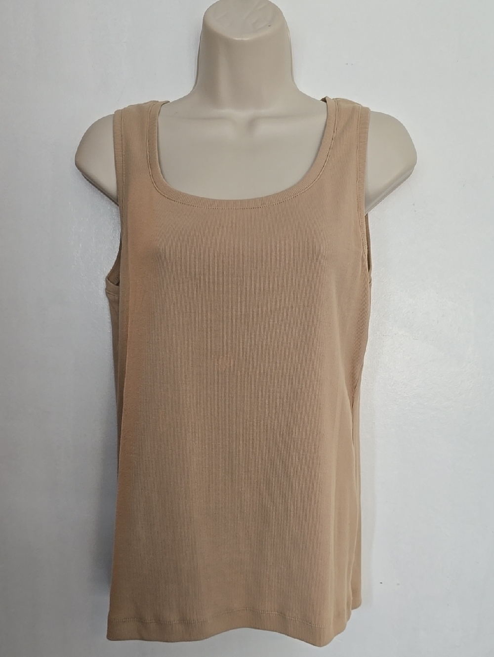 Chico's Ribbed Scoop Neck Tank Top in Tan Size M Chico's 1 NWOT
